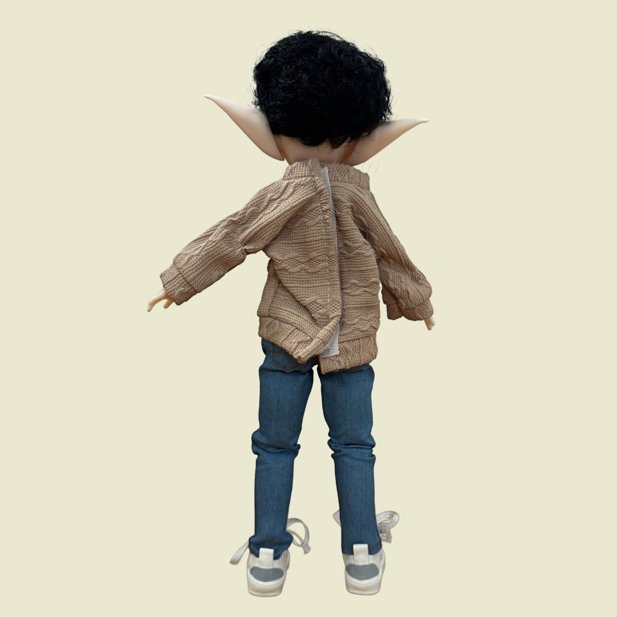 The Steady Supporter - Premium Companion Elf